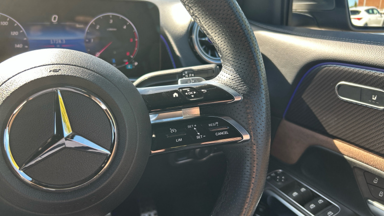 Mercedes-Benz GLB 220d 4Matic AMG Line Premium 5dr 8G-Tronic Diesel Estate